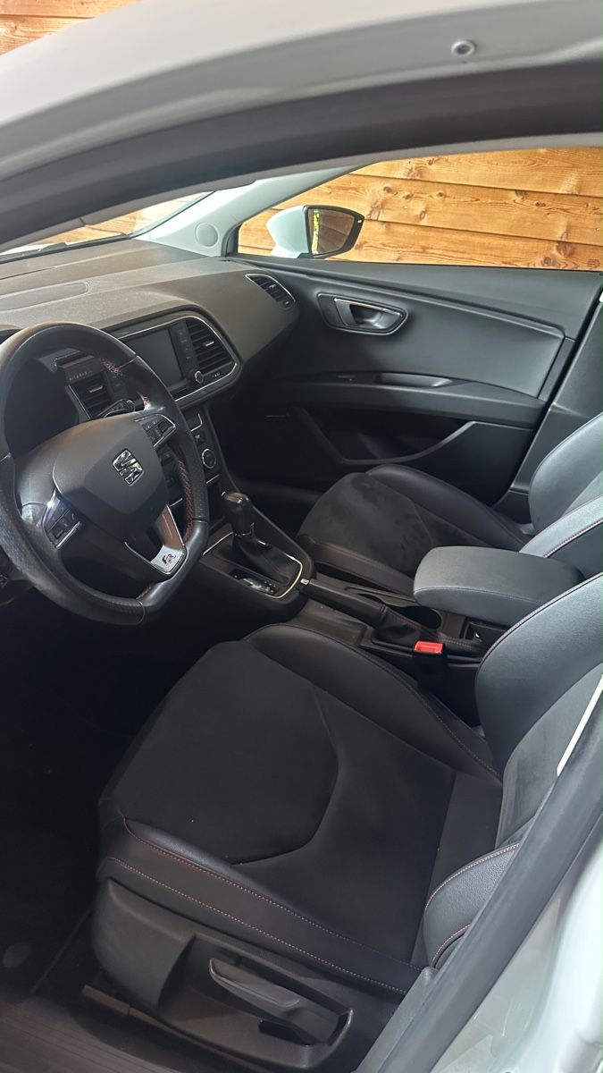 Seat Autos: 2016 Seat Leon 1.4 TSI – D'occasion à Moosseedorf par Jeanninep02 1