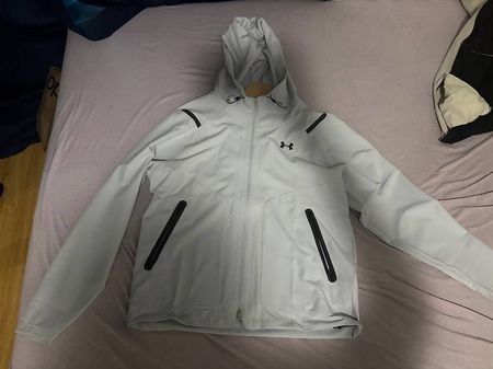 Nike running windbreaker