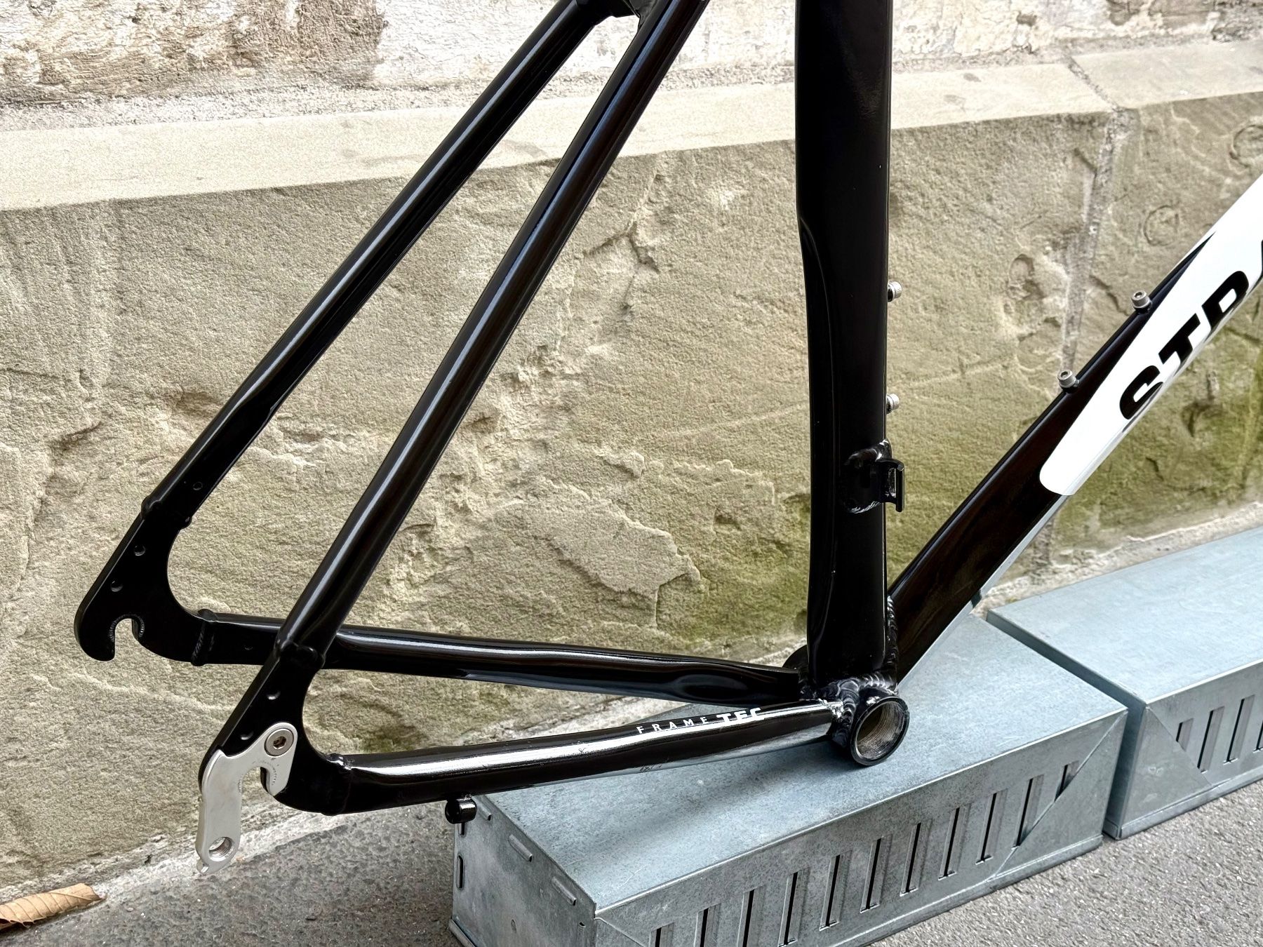 Ersatzteile: STRATOS ALU RACING Rennvelo Rahmen Size 57 Carbon Gabel 2603 – Gebraucht aus Luzern von bikeandbeltcom 7