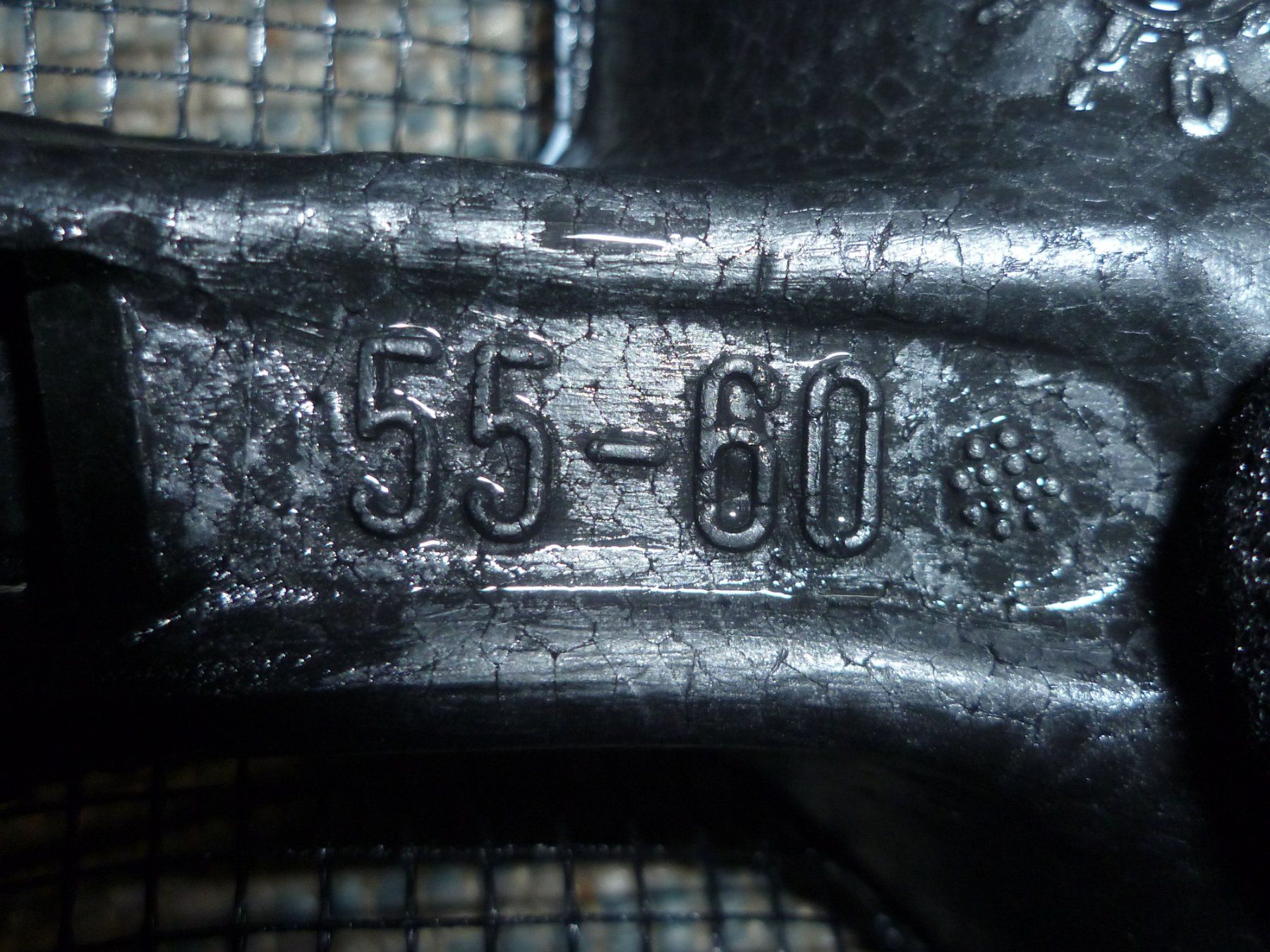 Uvex Caschi: Fahrradhelm Uvex 55 - 60 – Usato da Aarau venduto da Rdodger 8