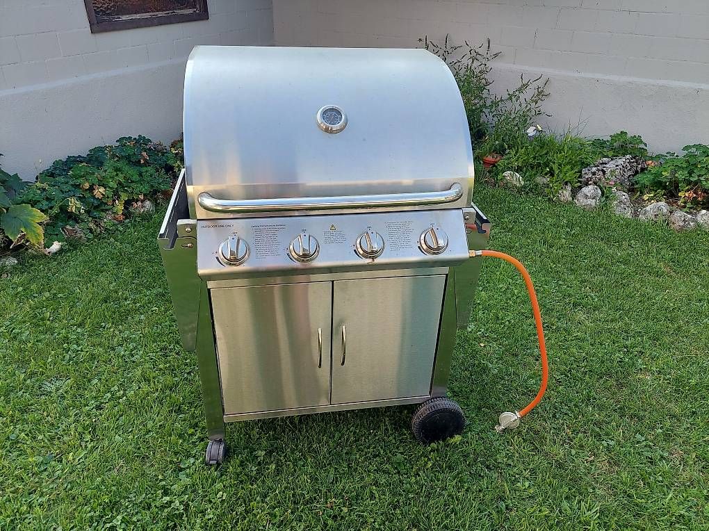 Grils: Gasgrill – D'occasion à Kerns par miroklee145 3