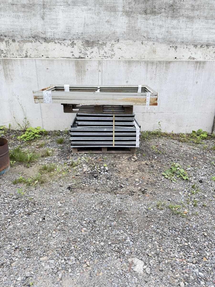 Scaffali: Stahlregal gebrauchter Zustand – Usato da Schindellegi venduto da lucky34 2