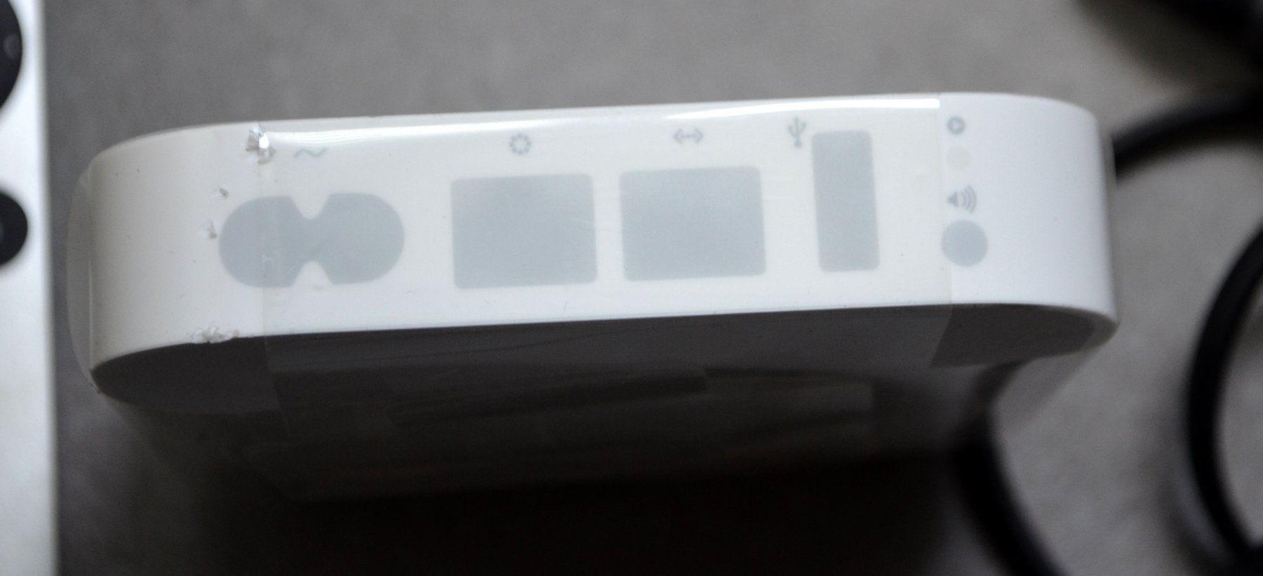 Apple Modems & Routeurs: Apple Airport Express A1392 – Neuf (Voir description) à Collonges par arashee 2