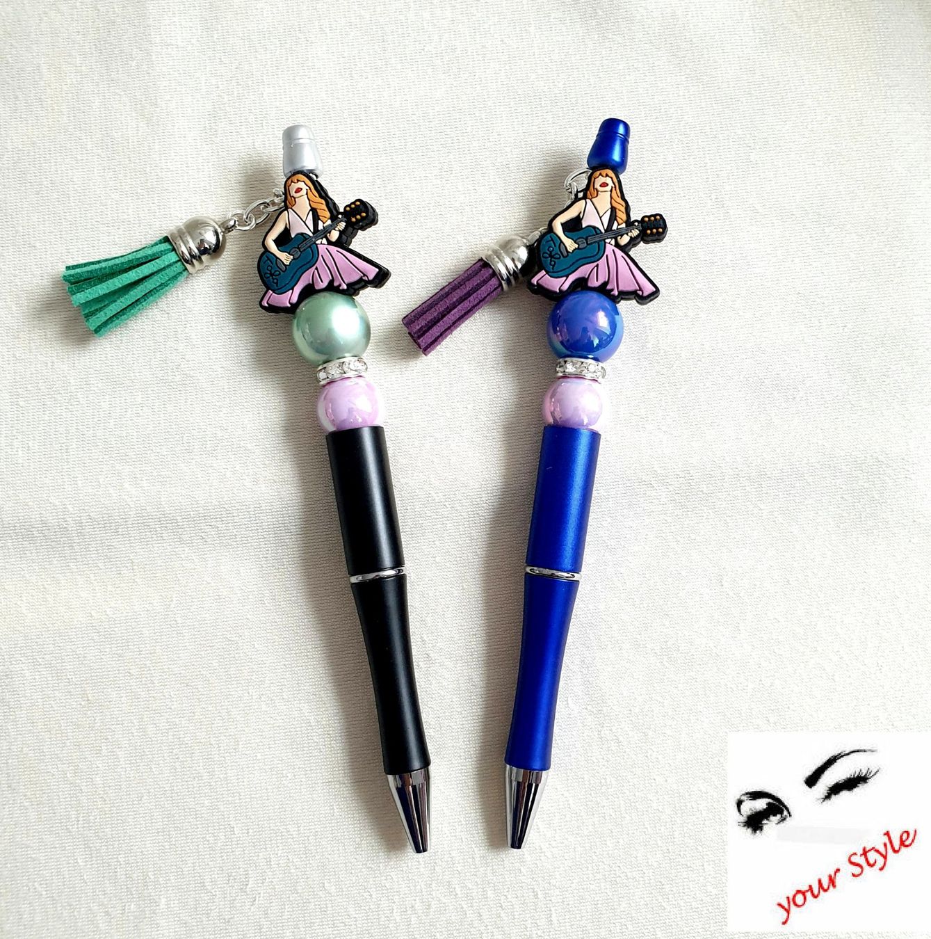 Stifte & Marker: 1 Perlenstift/Kugelschreiber "Taylor Swift" mit Zottel % – Neu und originalverpackt aus Oberglatt ZH von -your-Style- 6