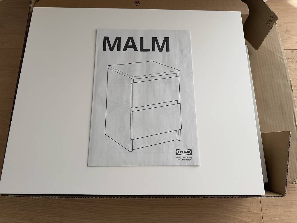 Commodes: *NEU* IKEA Kommode MALM – D'occasion à Buonas par Nile11