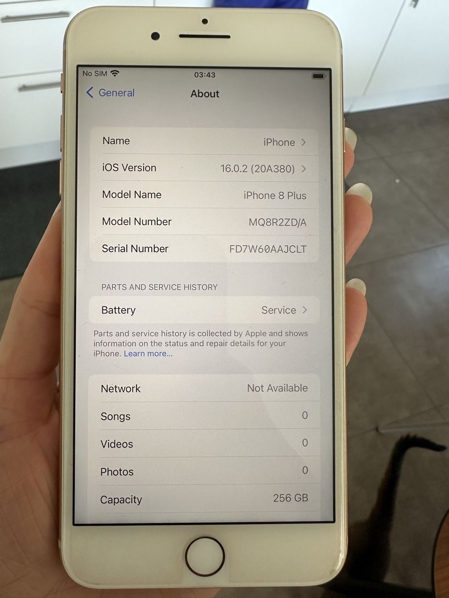 Apple Telefoni cellulari / Smartphones: iphone 8plus rose 256gb – Usato da bözberg venduto da amy_7wz8 1