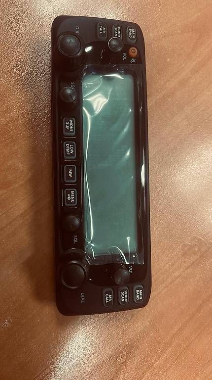 Sistema di controllo: Face Avant Icom 2730 E a – Usato da La Chaux-de-Fonds venduto da ald_wc8c