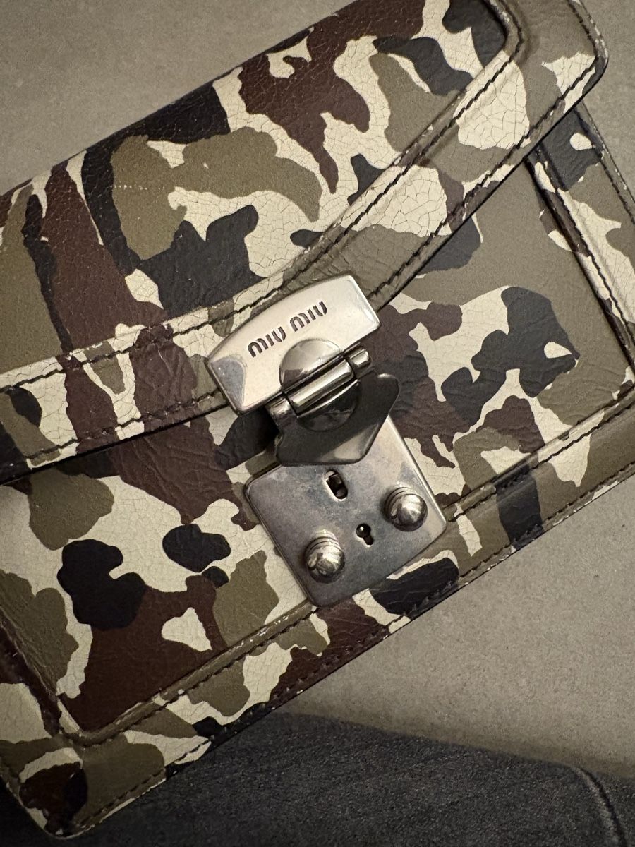 Miu Miu Borse da donna: MIU MIU Tasche – Usato da Zunzgen venduto da mel_y6w2 5