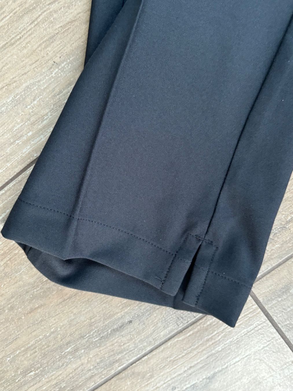 Adidas Pantaloni: 44_adidas golf_NEU_LP 90 sfr – Nuovo e nell'imballaggio originale da Versegeres venduto da kista 4