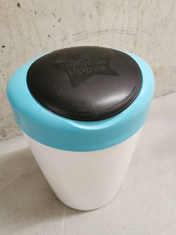 Abfalleimer: Tommee Tippee Windeleimer – Defekt aus Dietikon von Sandra_Luka