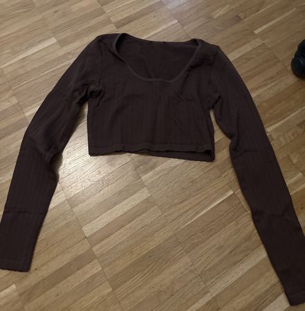 Haut à manches longues marron, taille S, bon état