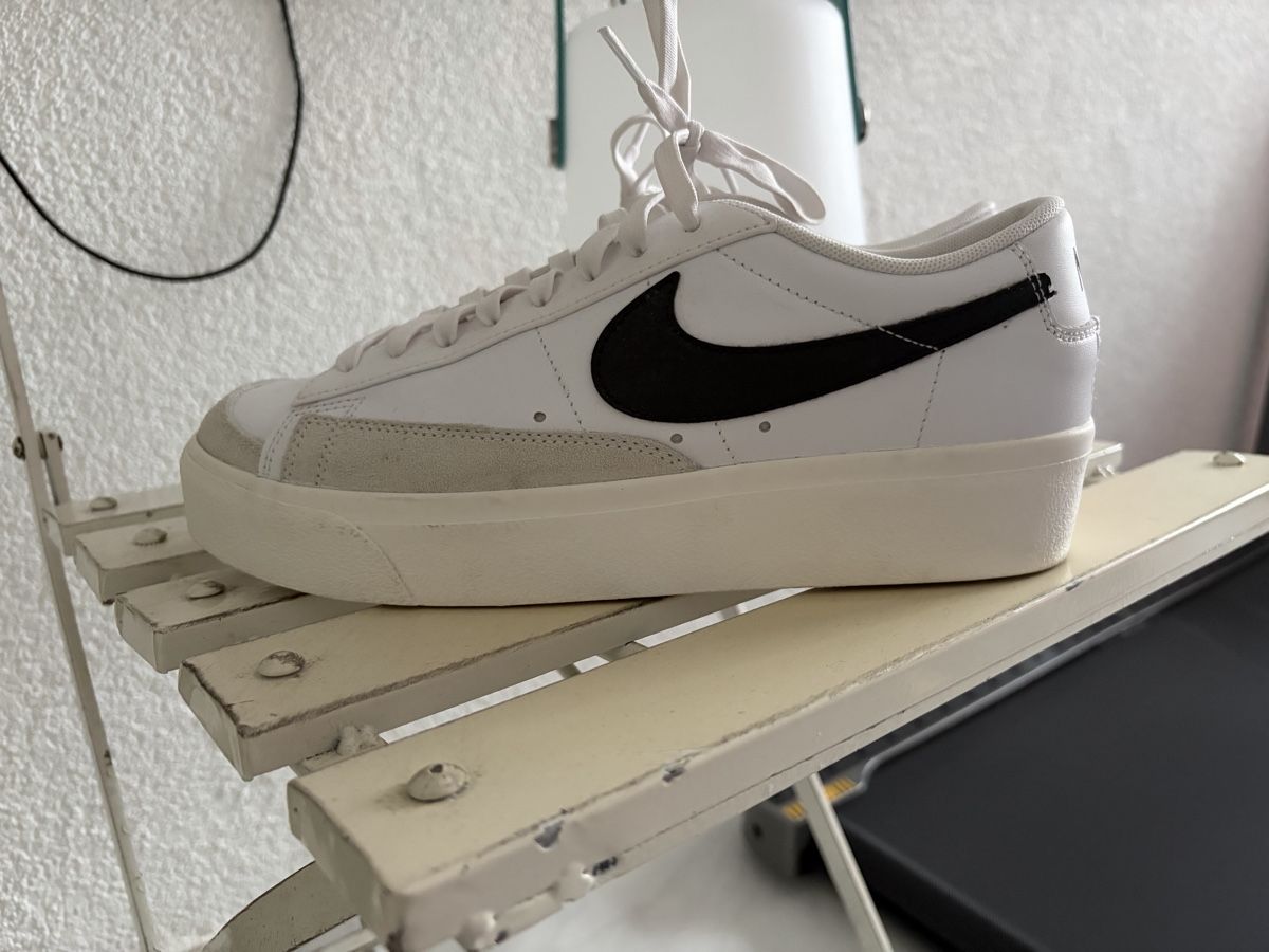 Nike Scarpe da uomo: Nike Blazer Low Platform – Nuovo (secondo la descrizione) da Olten venduto da edona_muslija 3