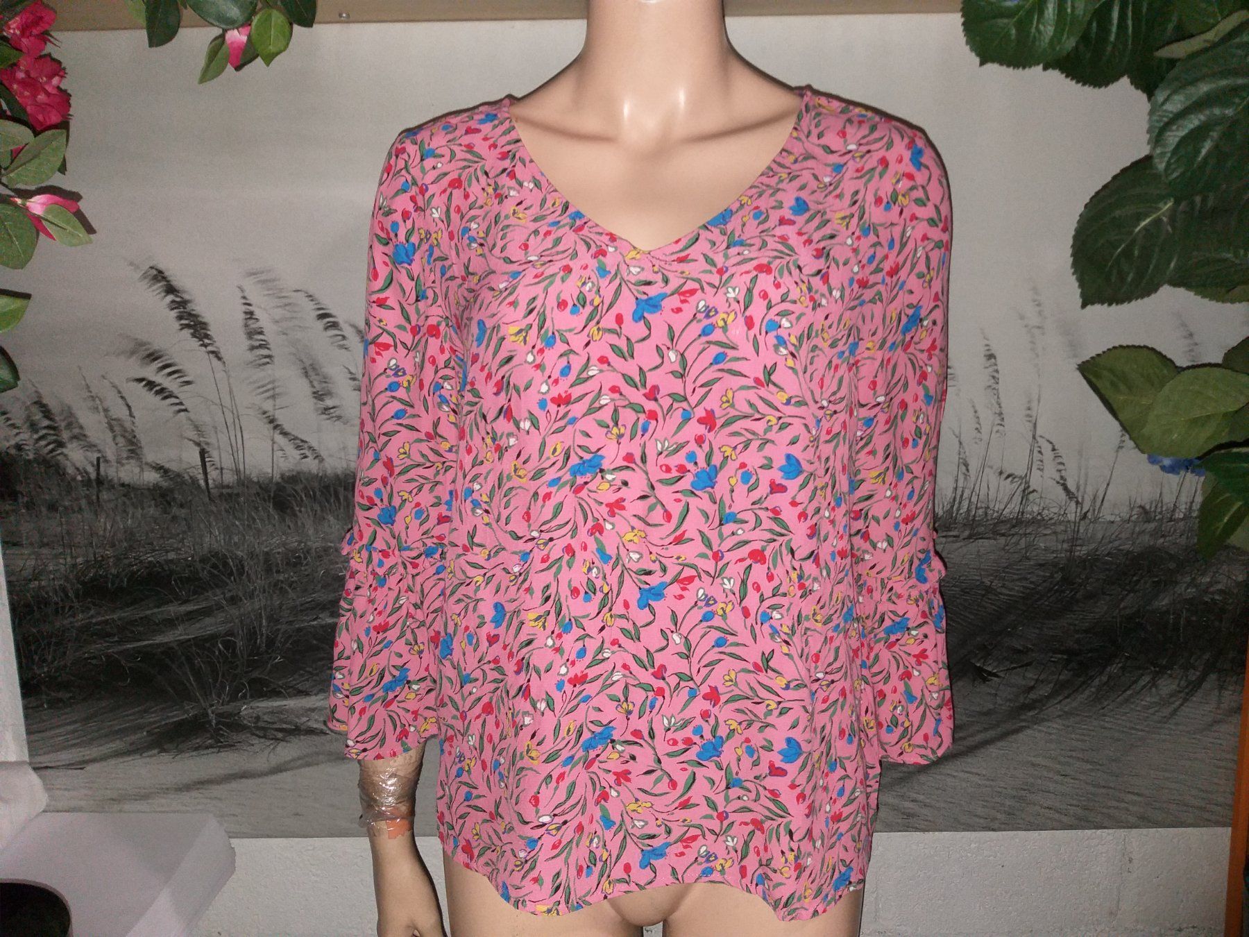 Esprit Pullover & Sweatshirts: Pull ESPRIT      Taille / Grosse 42 – Gebraucht aus Cossonay-ville von Super-Price-Quality