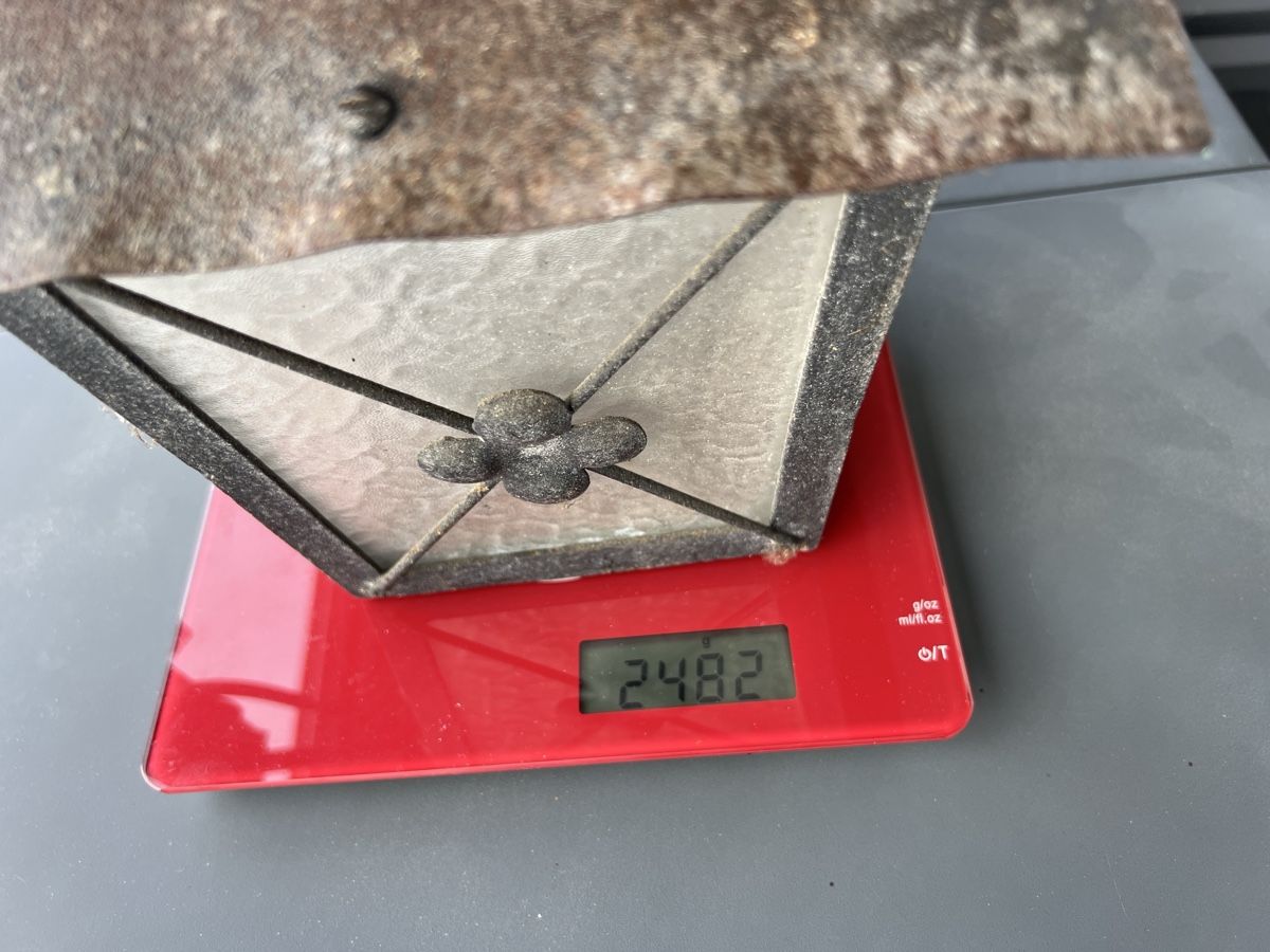 Lampes: Alte Aussenleuchte Eisen – D'occasion à Wetzikon ZH par TolleAussicht 1