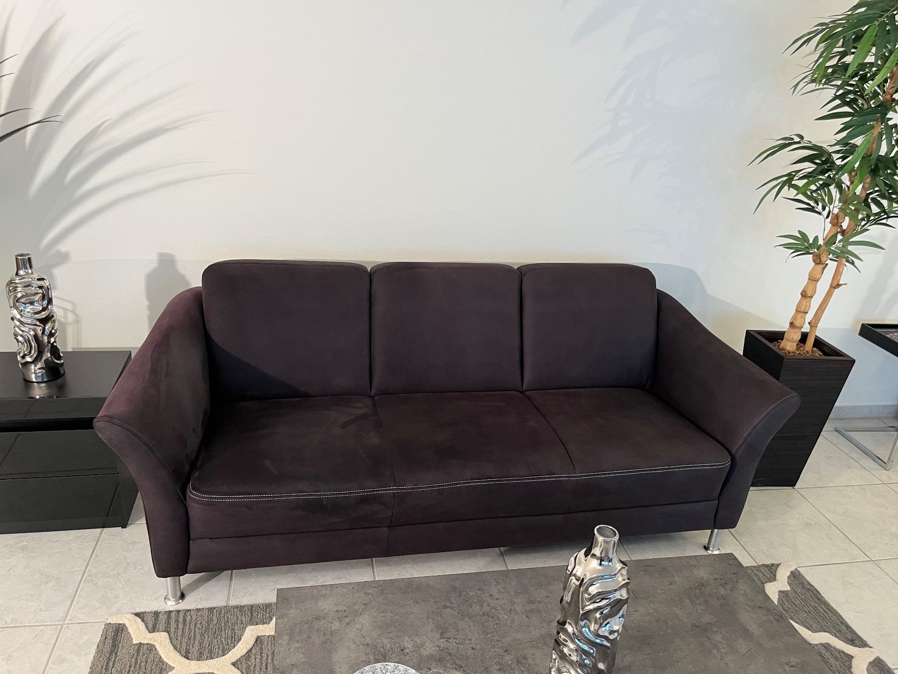 Livique Sofas: Livique Sofa 3-Seat – Gebraucht aus Lachen SZ von aba_9vg2
