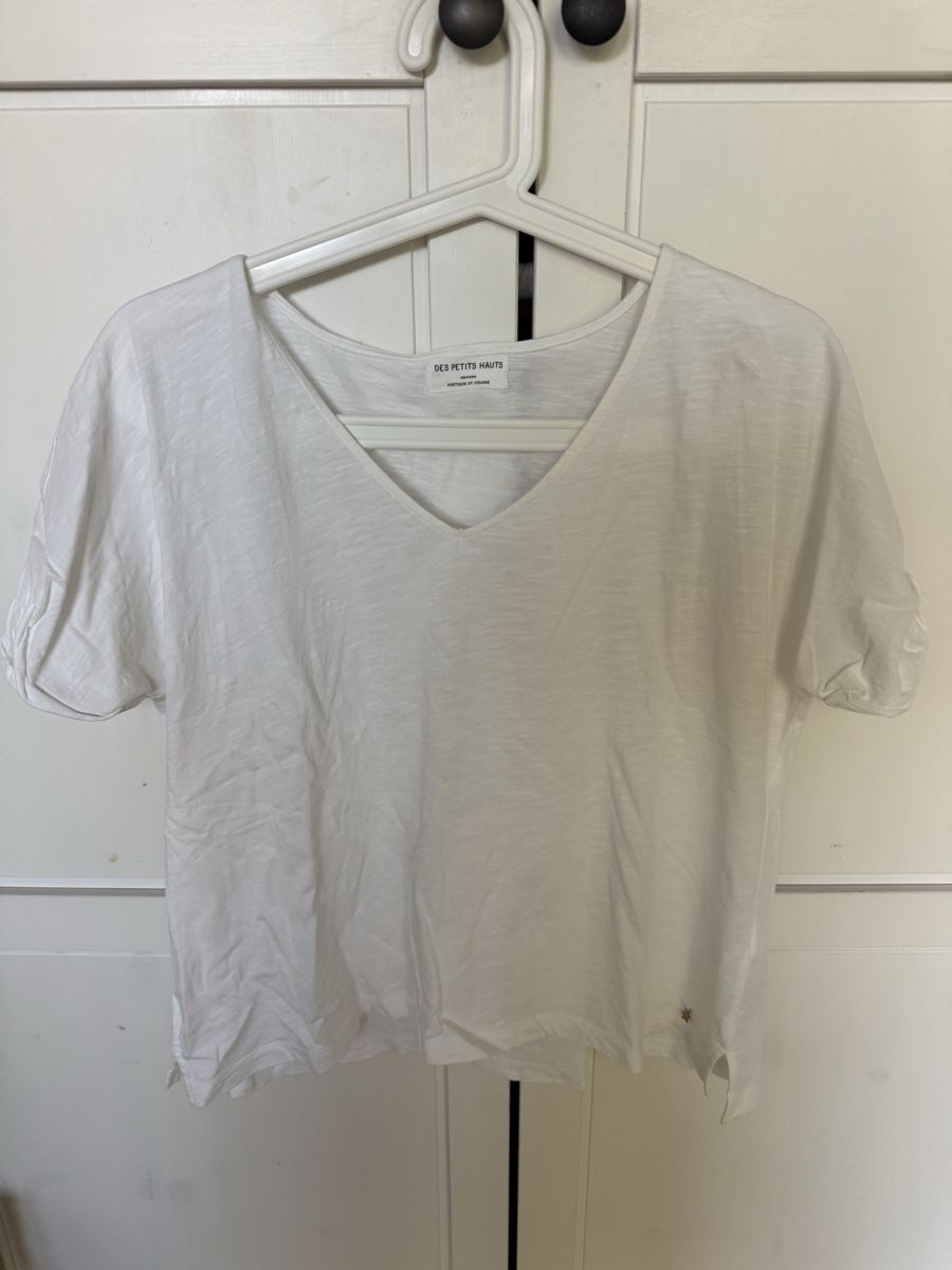 Des Petits Hauts T-Shirts: T-Shirt des petits hauts  – Neu und originalverpackt aus Basel von Glamourpourtoi