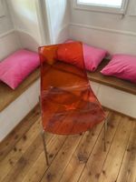 Kunststoff Stuhl orange transparent guter Zustand 44cm