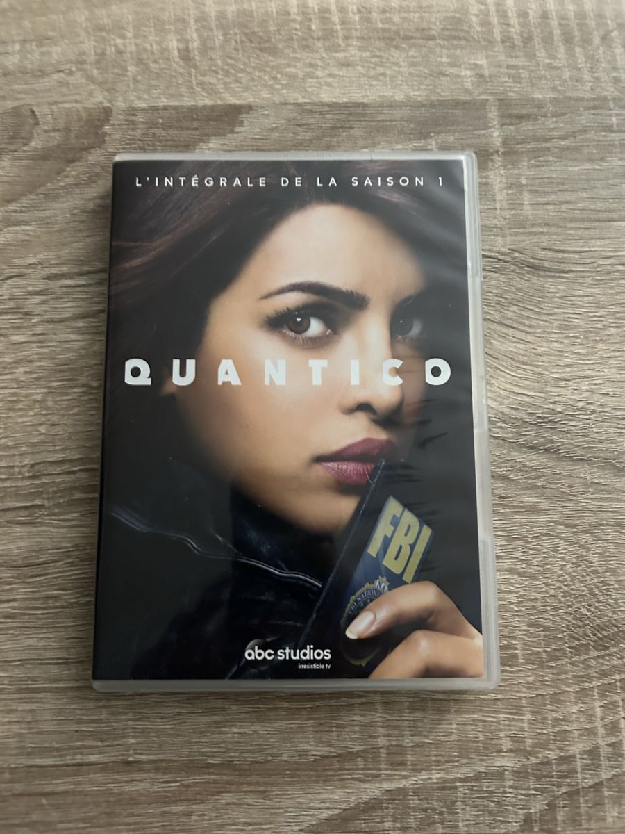 Tous les DVDs: Quantico Saison 1 - DVD - Action - A voir absolument! – D'occasion à Muraz (Collombey) par Wolfdog1978