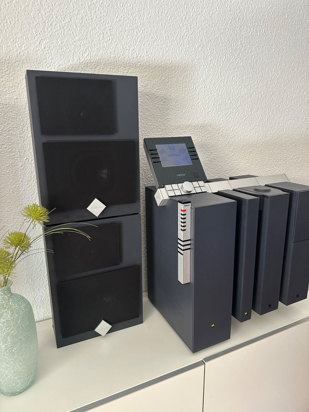 Revox Sistemi audio & multimediali: Revox Evolution Komplettanlage mit 2 D-WALL Lautsprecher – Usato da Eschenz venduto da Maze03 1