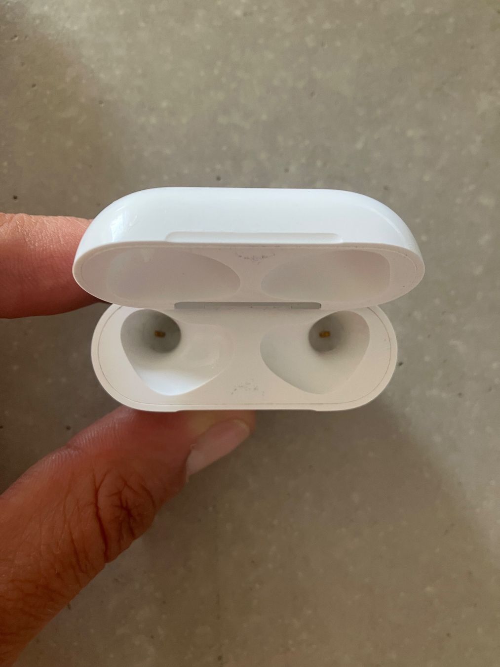 Apple Cuffie: Apple AirPods 3 – Usato da Lausanne venduto da mr.v 3