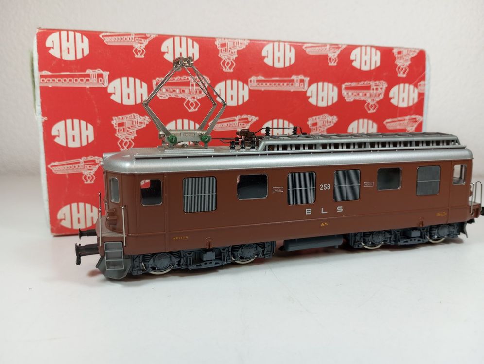Trix HO 21661 - Locomotive Électrique Ae 4/4 BLS Époque III (1963) - État Vintage
