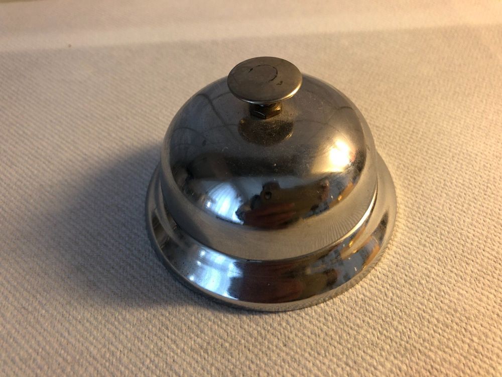 WEDO Tischglocke Schwarz – Signalglocke Mit Metallunterteil, Druckauslöser, 8,5 Cm Durchmesser