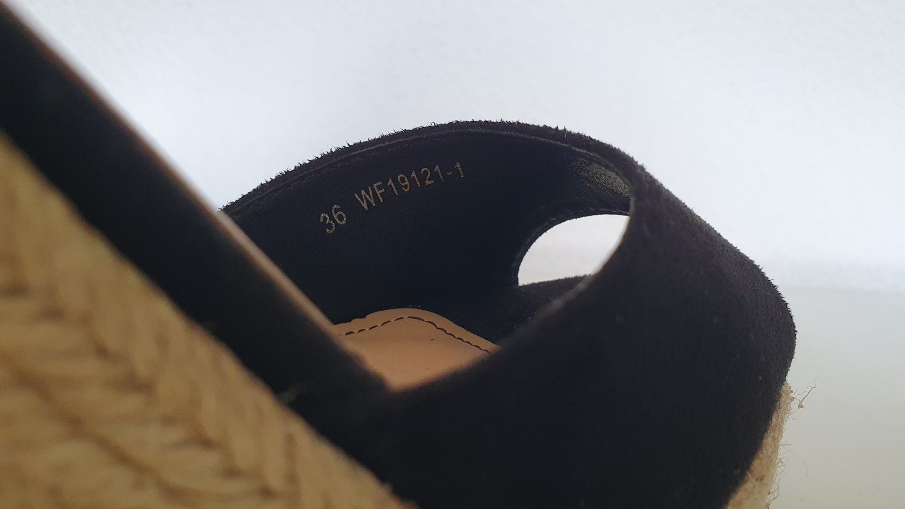 Scarpe da donna: Damenschuhe Espadrilles mit Keilabsatz, Gr. 36 – Nuovo (secondo la descrizione) da Zürich venduto da econo221 5