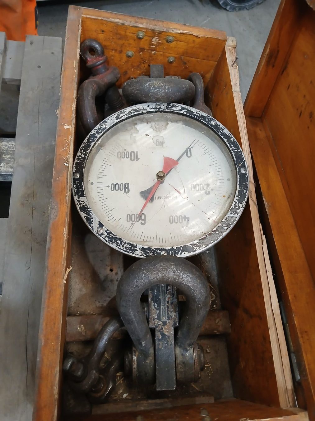 Bilance e pesi: Robuste Kranwaage 10000kg - Gebraucht – Usato da Villmergen venduto da ber_n5n7 2