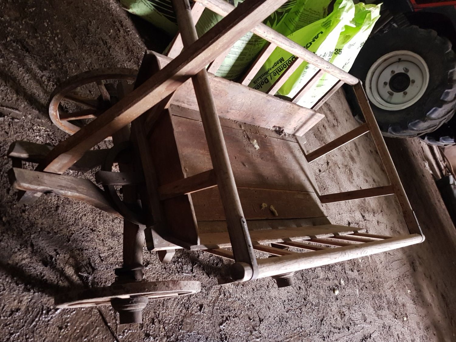 Articoli in legno: Holz Leiterwagen – Usato da Appenzell venduto da Sindi86 1