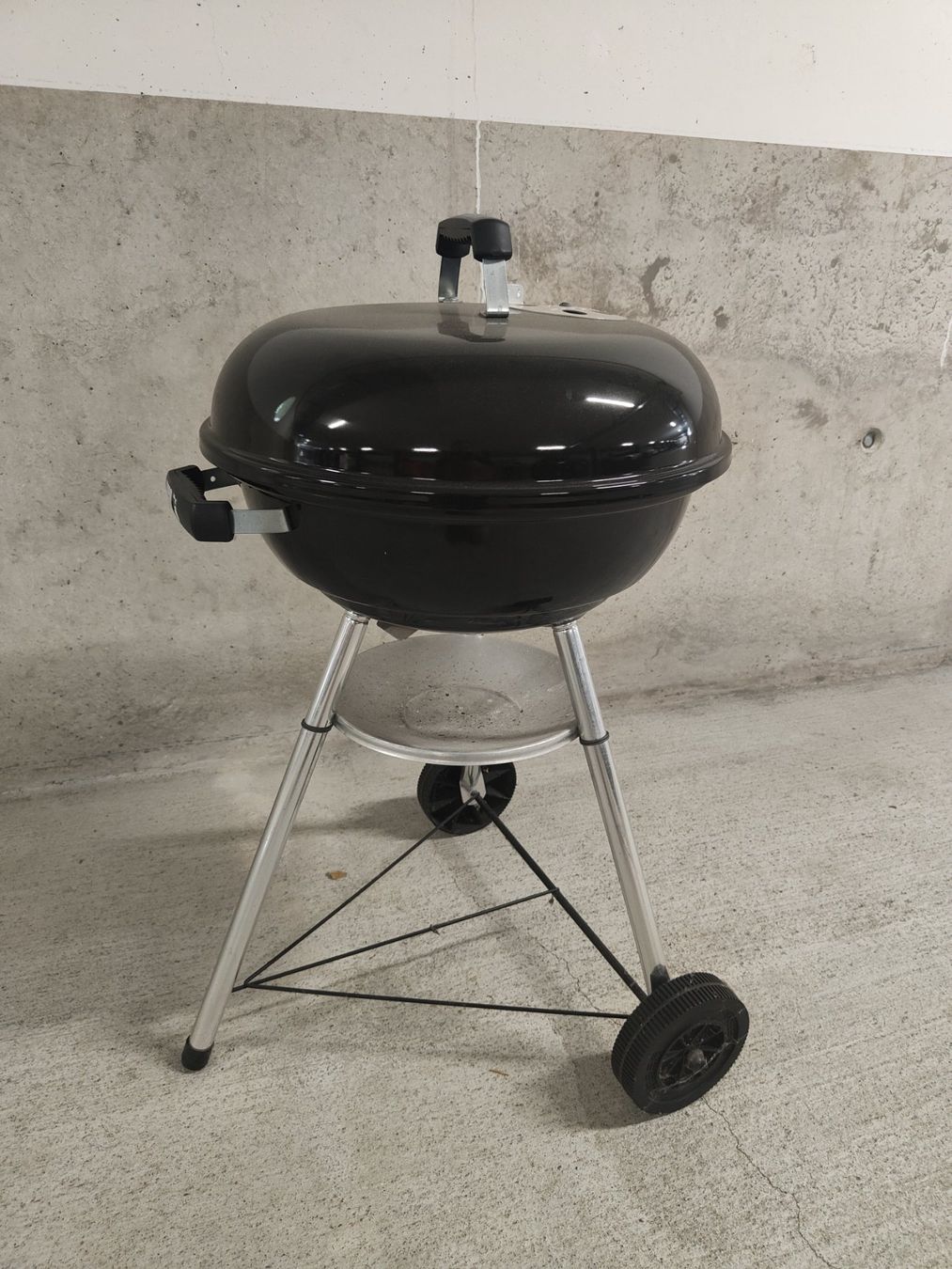Weber Grils: Weber Kugelgrill – D'occasion à Nürensdorf par Wini56