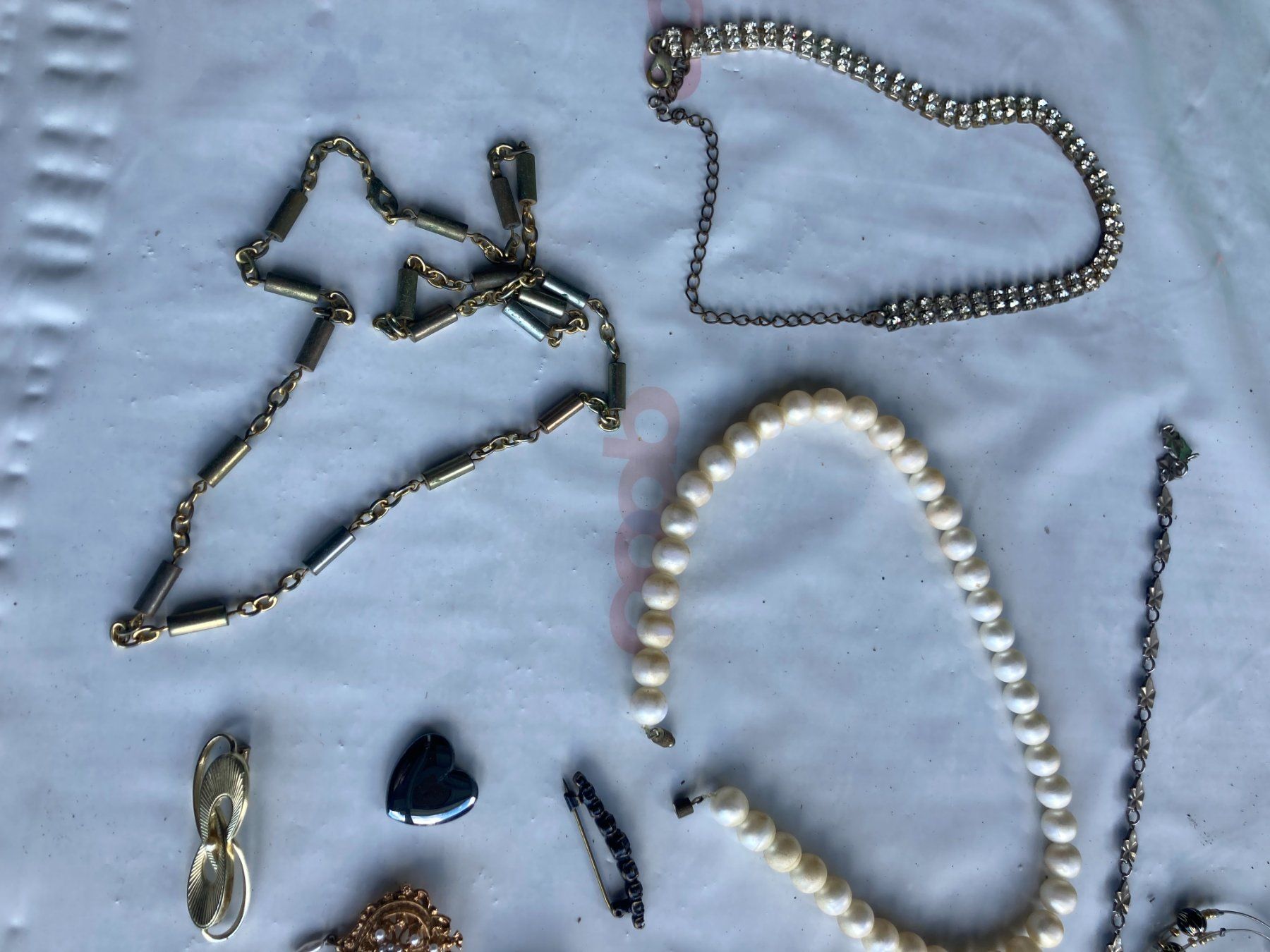Spille & Fermagli: Broschen Ketten Schmuck – Usato da Lauperswil venduto da Nep1 2