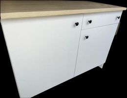 Kitchenette Ikea blanche abordable avec plan de travail