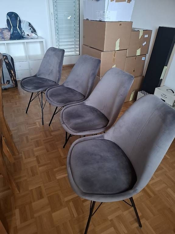 Conforama Stühle: 4 Chaises grises – Gebraucht aus Paudex von nat_r7yp 1