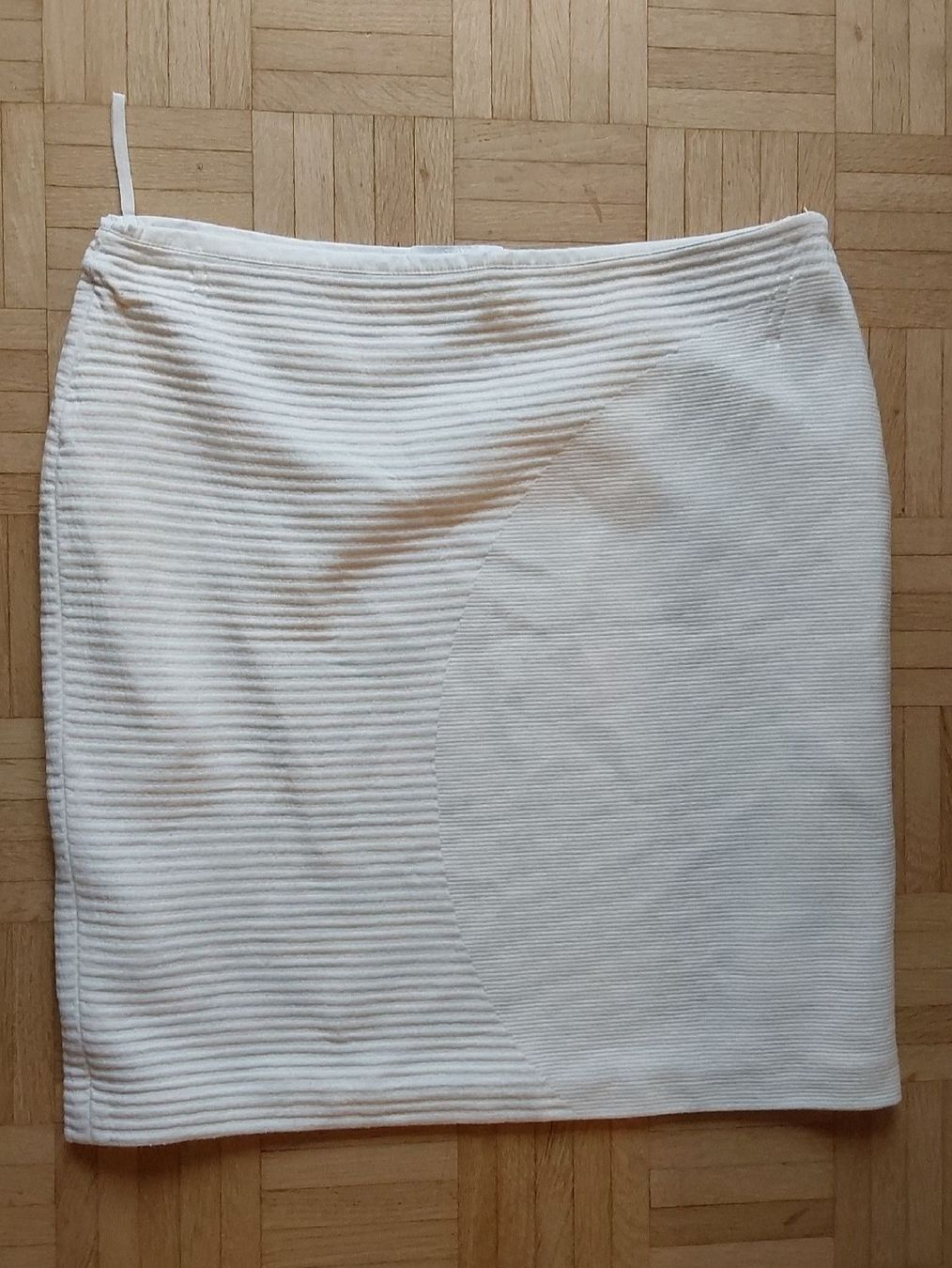 Hugo Boss Röcke: Jupe Strickrock HUGO BOSS weiss 44 – Neu (gemäss Beschreibung) aus Köniz von scopello12 2