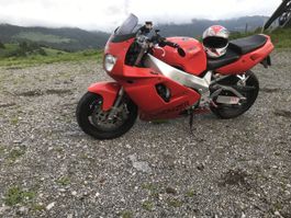 Renntöff. Yamaha YF 750 RS.