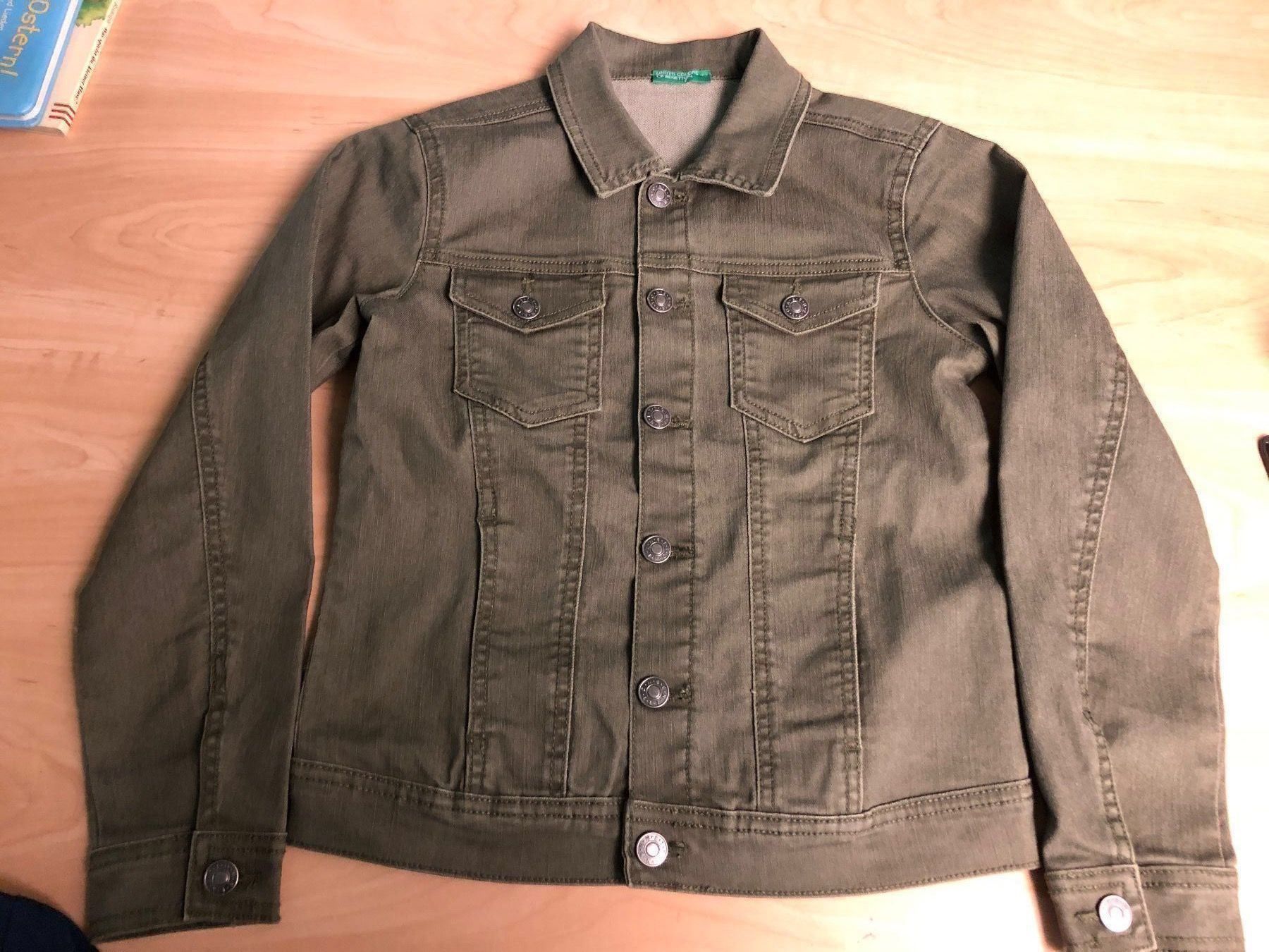 Benetton Jacken & Mäntel: Neue Benetton Jeansjacke Gr.140 – Gebraucht aus Obergerlafingen von cabo4