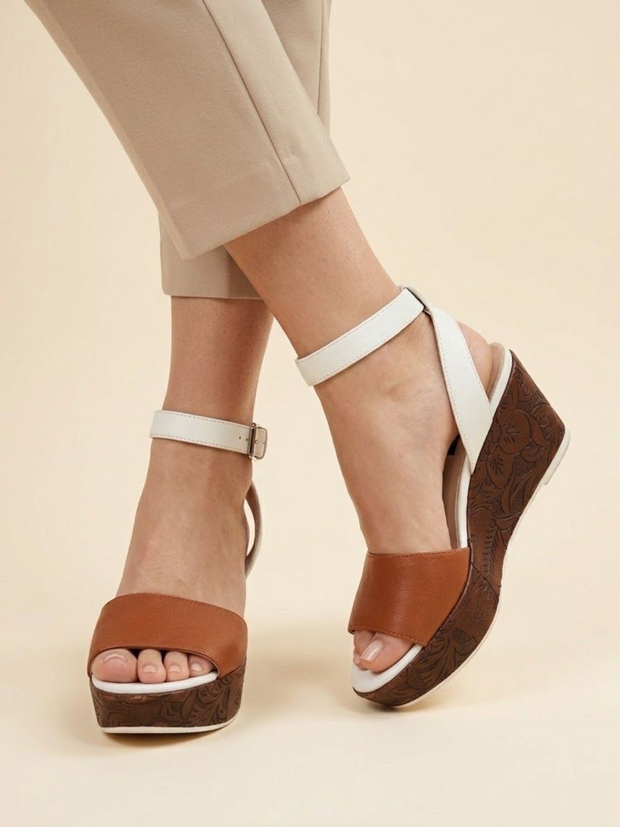 Escada Chaussures femmes: Sandales Escada – D'occasion à Echichens par unideks 2