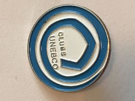 1 Pin Clubs Unebco