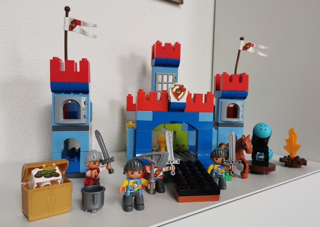 Lego Spielzeuge: LEGO Duplo Grosse Schlossburg 10577 – Gebraucht aus Oberdiessbach von Sammadran 2