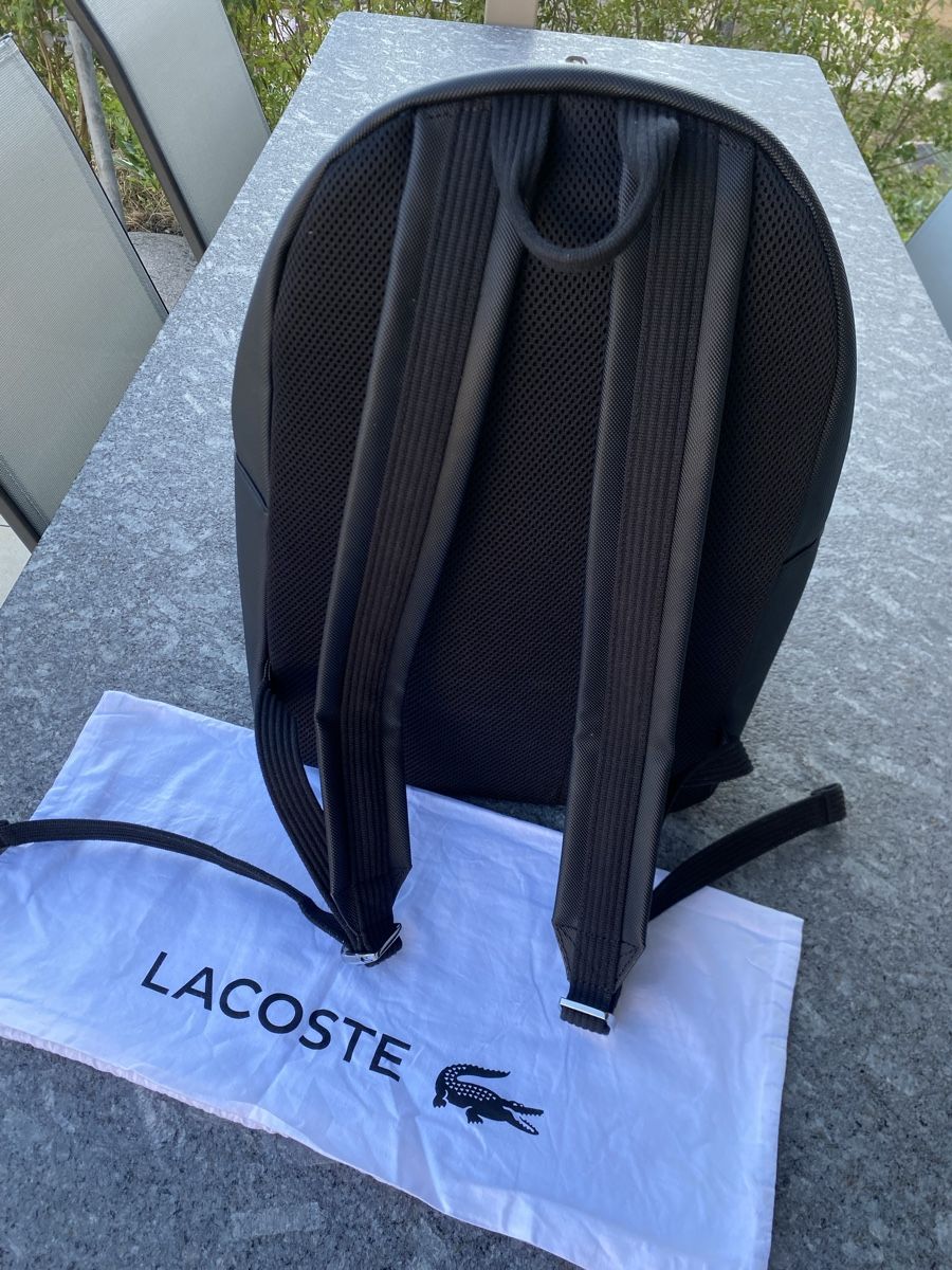 Sacs à dos: Lacoste - CLASSIC UNISEX - Tagesrucksack - noir – D'occasion à Rafz par cor_hj27 2
