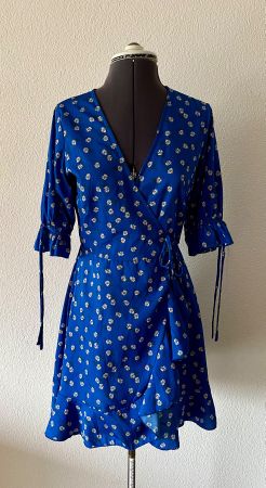 💙 Wednesday’s Girl Wickelkleid Blau S 🌸 wie neu