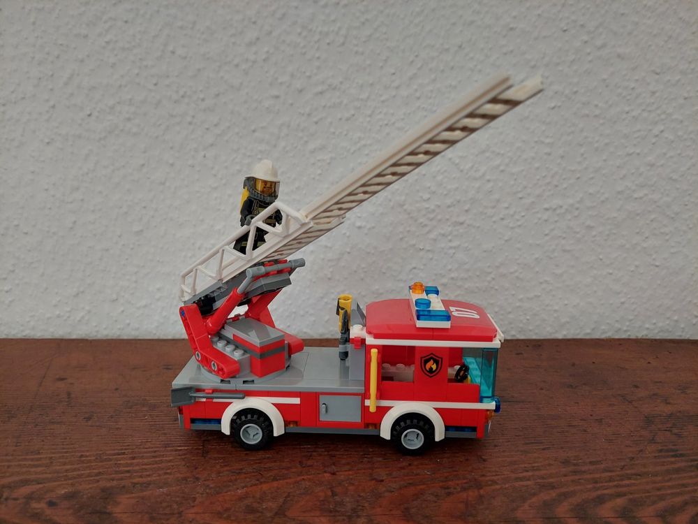 Lego Giocattoli: LEGO CITY Feuerwehrauto 60107 & Helikopter 60318 – Usato da Möhlin venduto da Kecksli 3