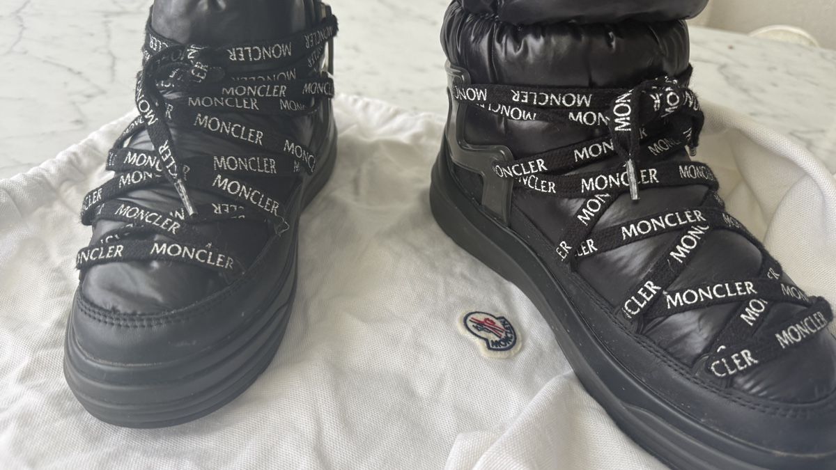 Moncler Scarpe da donna: Stivali  – Nuovo (secondo la descrizione) da Winterthur venduto da ira_fwl6 4