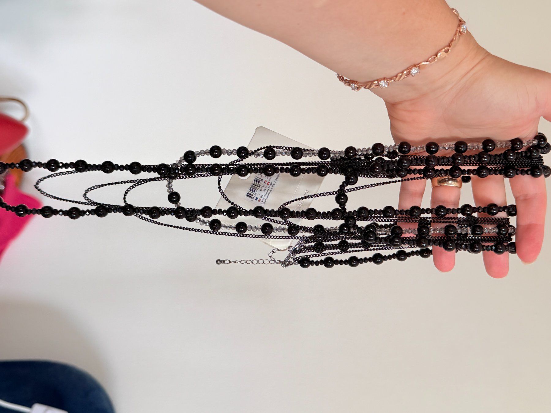 Catenine: Collier multi-rangs noir perles et chaînes Lovisa – Nuovo e nell'imballaggio originale da Genève venduto da AGBERG 8