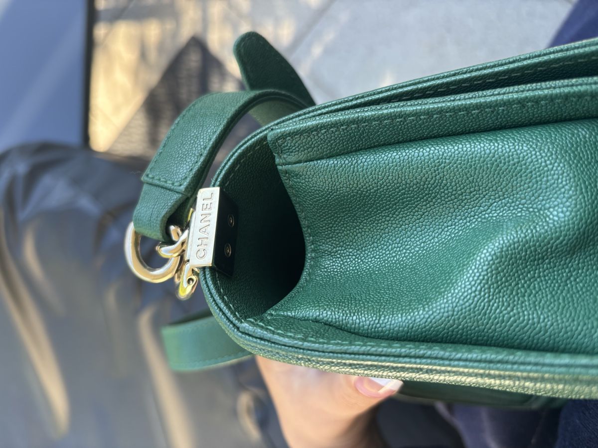 Borse da donna: Chanel boy avec facture – Nuovo (secondo la descrizione) da Carouge GE venduto da lia_t7zd 8