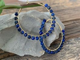 Traumhaft: Vergold. Creolen LAPIS LAZULI