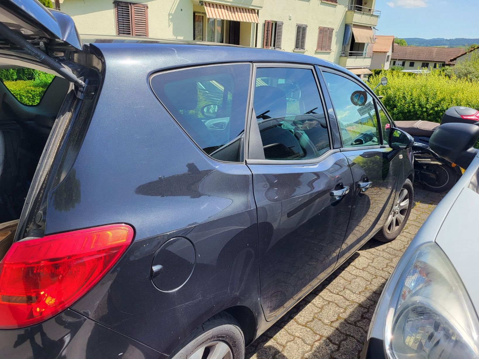 Opel Automobili: Opel Meriva Cosmo 1.4 – Usato da Winterthur venduto da Huk06 3