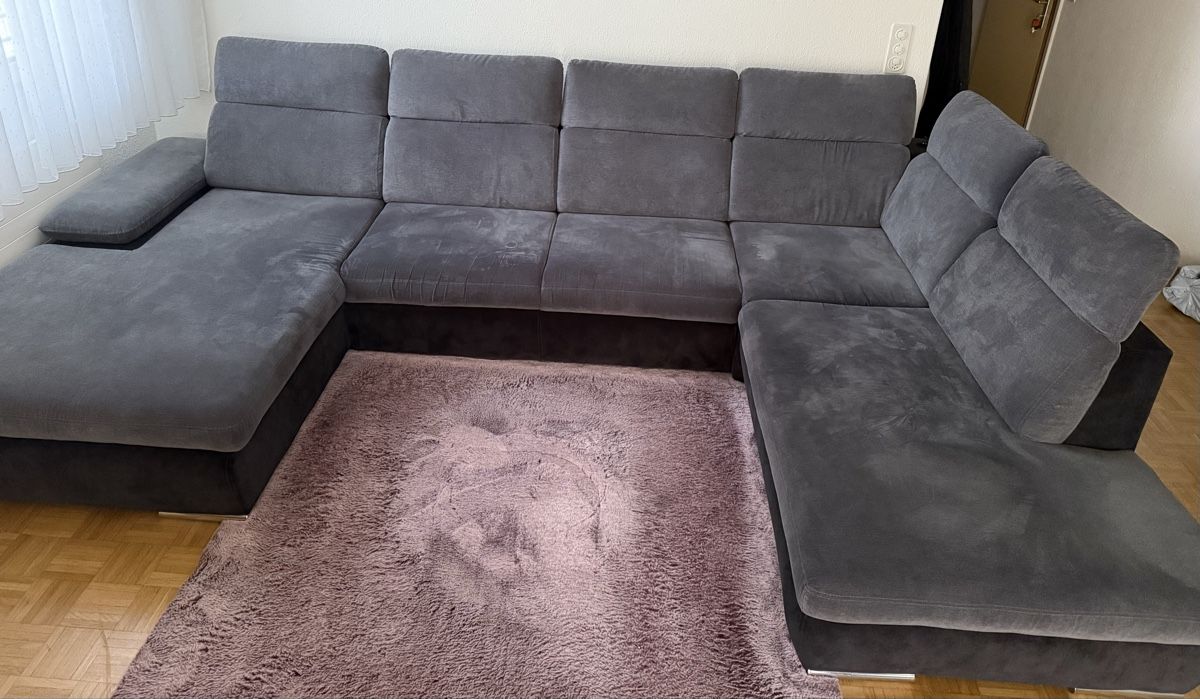 Sofas: Wohnlandschaft grau U-Form mit Bettfunktion gebraucht – Gebraucht aus Schaffhausen von Lutka01
