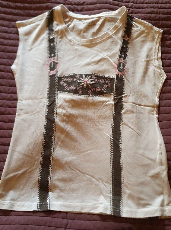 T-Shirts: Dirndl - T-Shirt – Gebraucht aus Rüderswil von Myvolvo