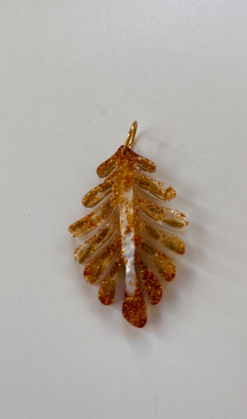 Pendentifs: Pendentif porte-bonheur Santé – Neuf avec emballage d'origine à Genève par Annilu 3
